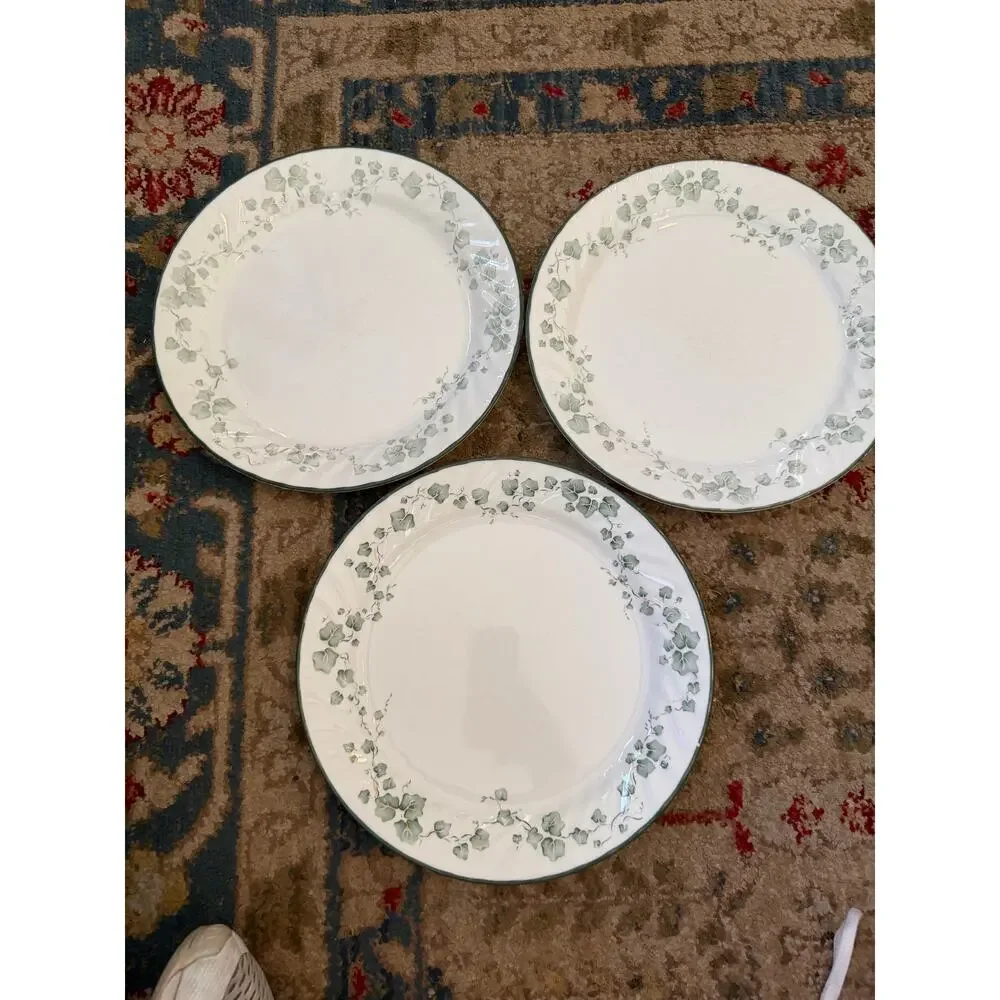 Vintage Corelle Callaway Ivy Dinner Plates Set Of 3